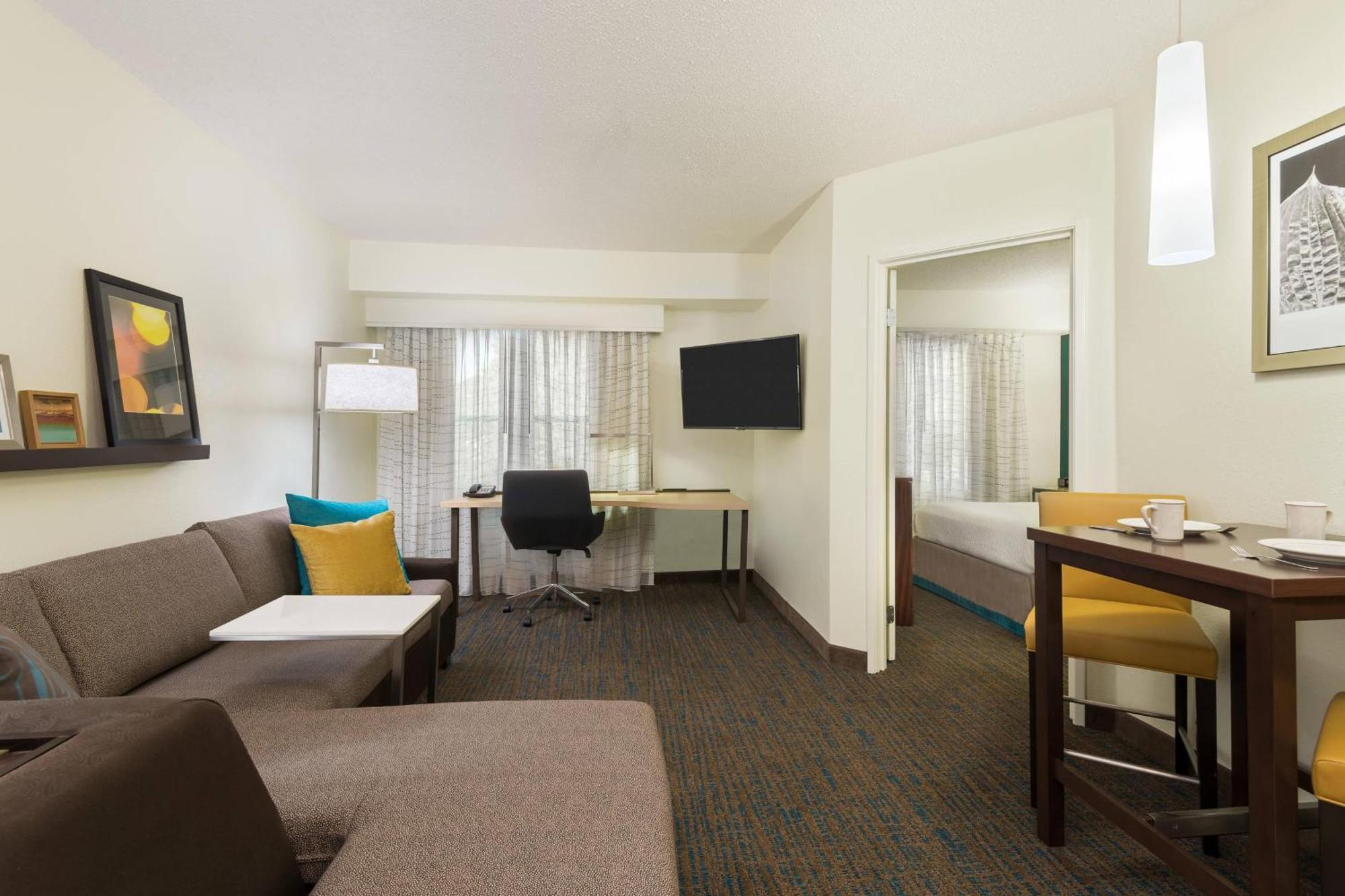 Residence Inn Savannah Midtown מראה חיצוני תמונה