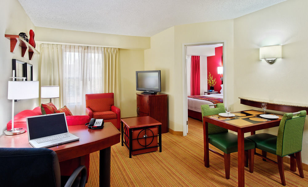 Residence Inn Savannah Midtown מראה חיצוני תמונה