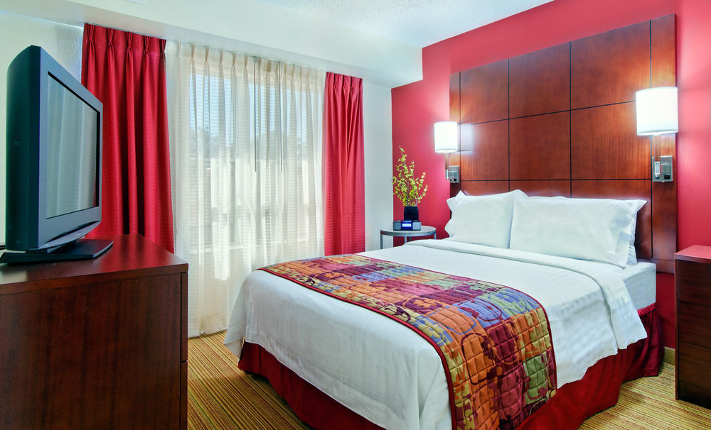Residence Inn Savannah Midtown מראה חיצוני תמונה