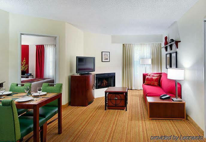 Residence Inn Savannah Midtown מראה חיצוני תמונה